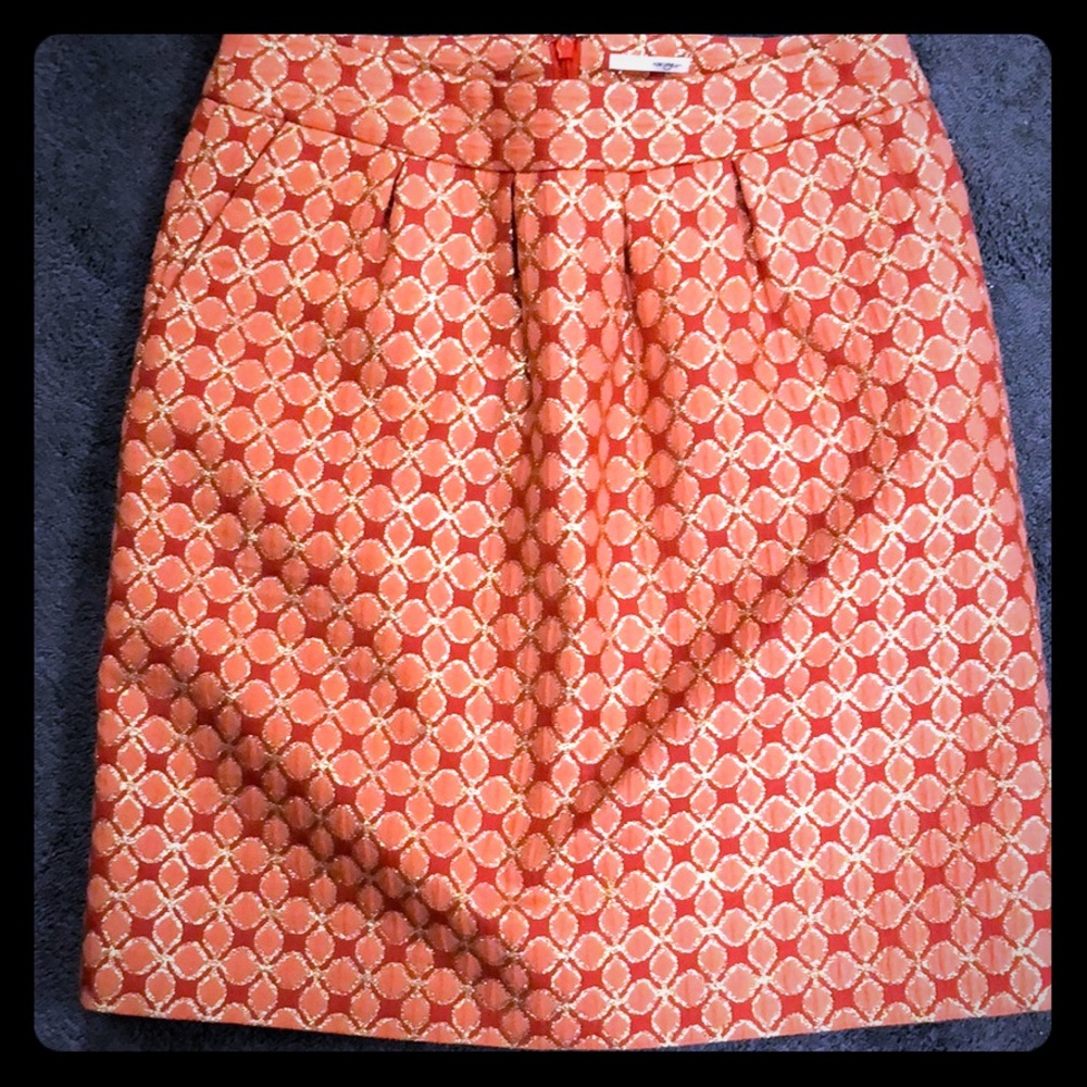 Metallic thread skirt